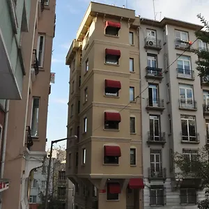 Отель Away