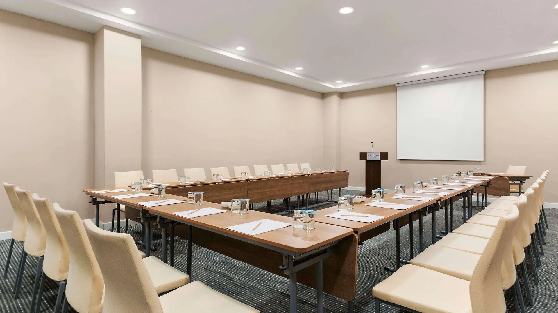 Ramada Encore Istanbul Kartal Отель