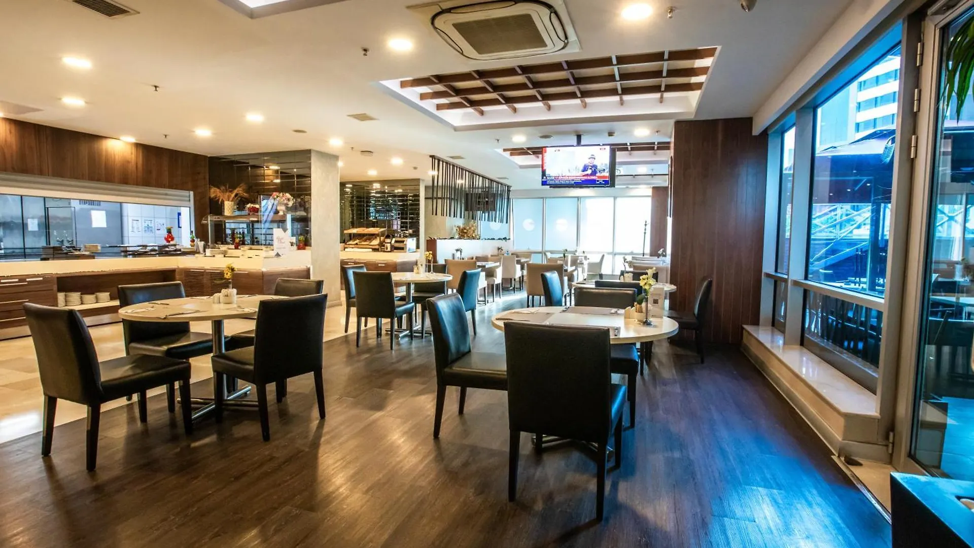 Ramada Encore Istanbul Kartal Отель
